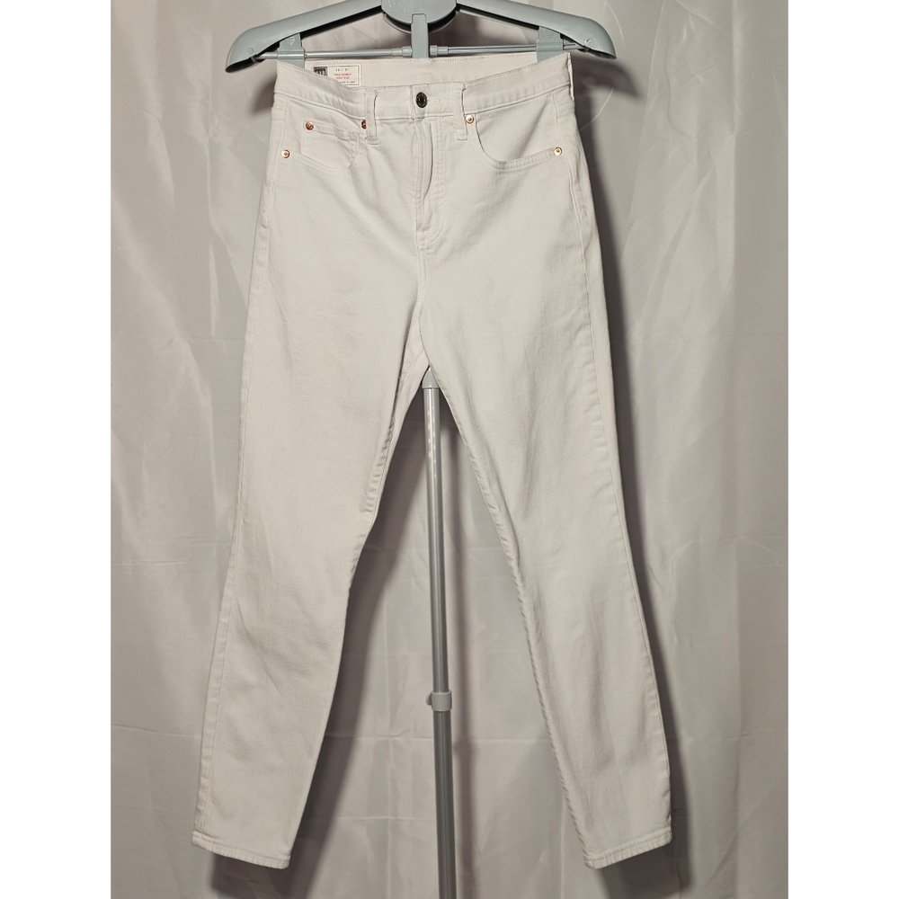 Gap White High Rise Skinny Jean